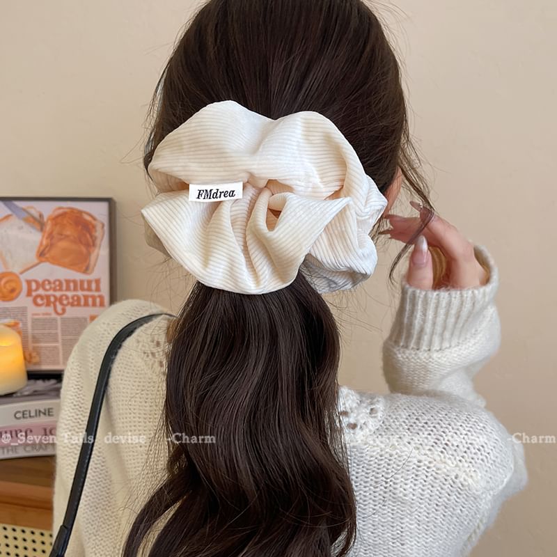 Scrunchie Label Striped Lettering