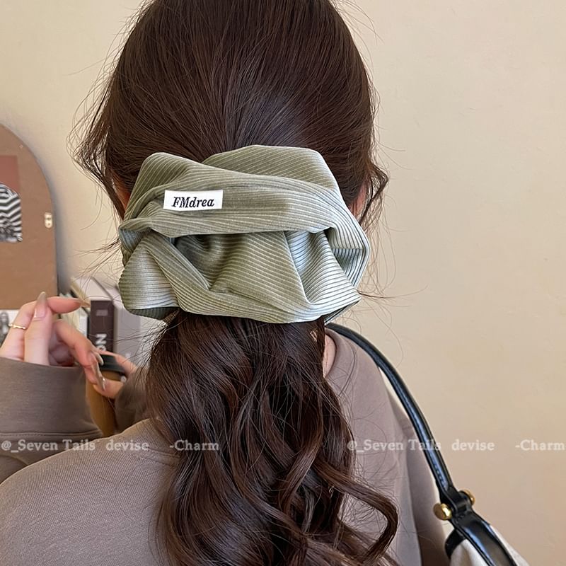 Scrunchie Label Striped Lettering