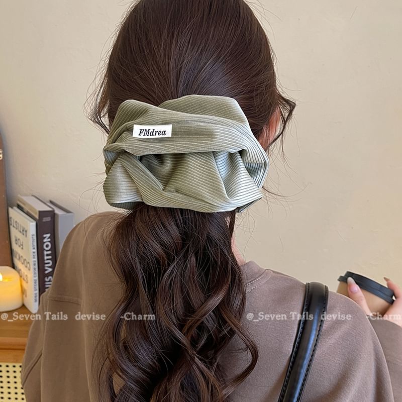 Scrunchie Label Striped Lettering