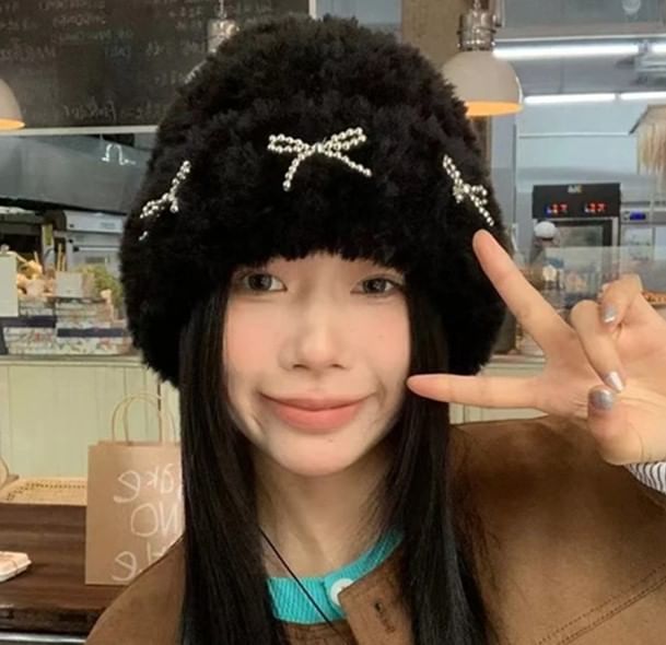 Metallic Studded Chenille Bow Beanie