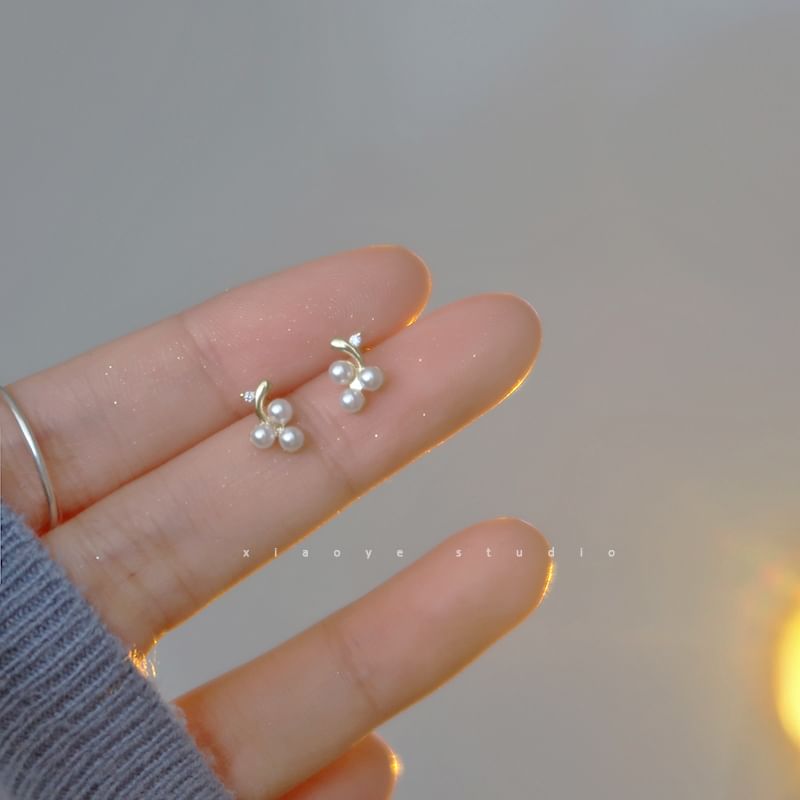 Faux Silver Stud S925 Pearl Sterling Earring