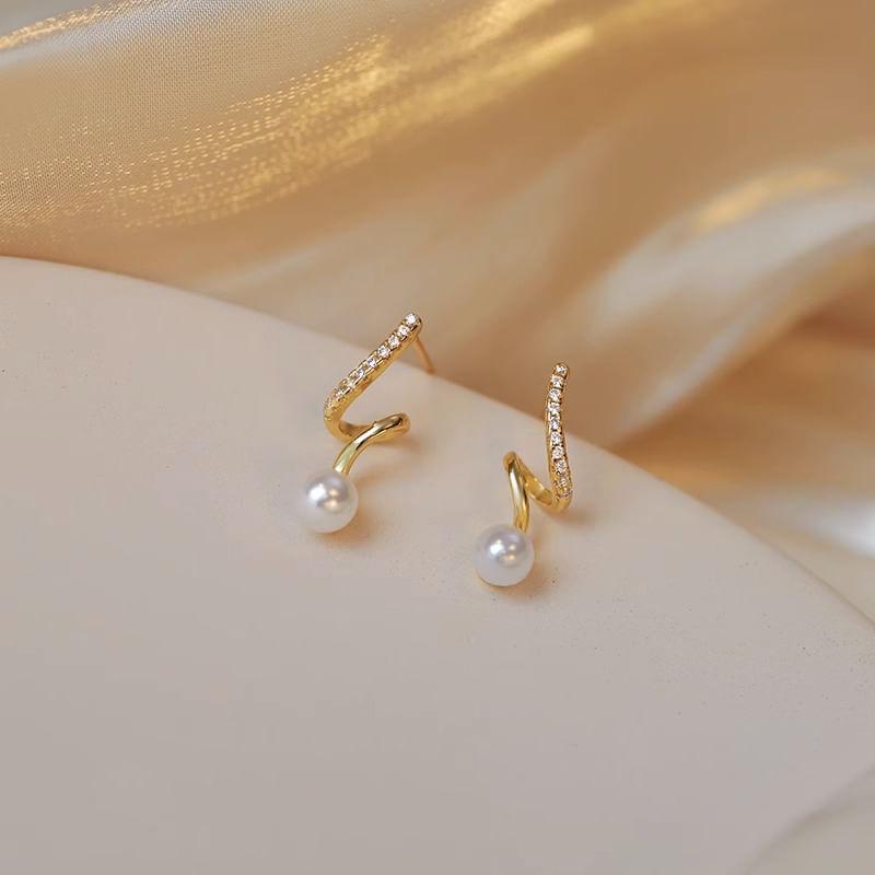 Faux Drop Pearl Earring Alloy
