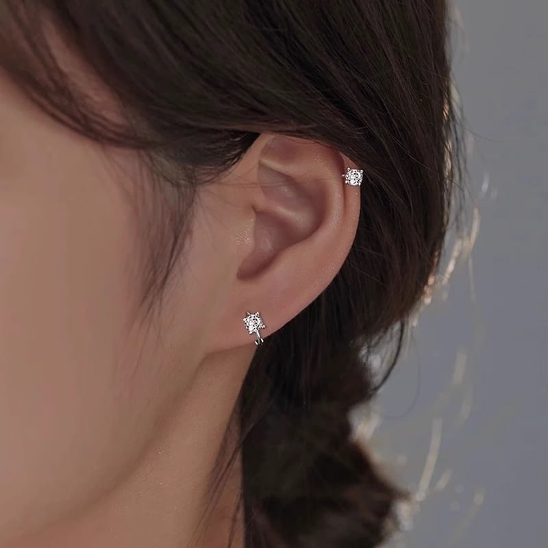 Alloy Rhinestone Earring Huggie