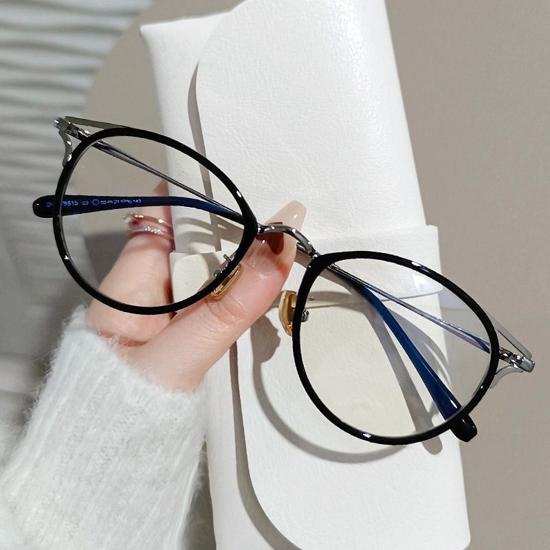 Round Eyeglasses Frame
