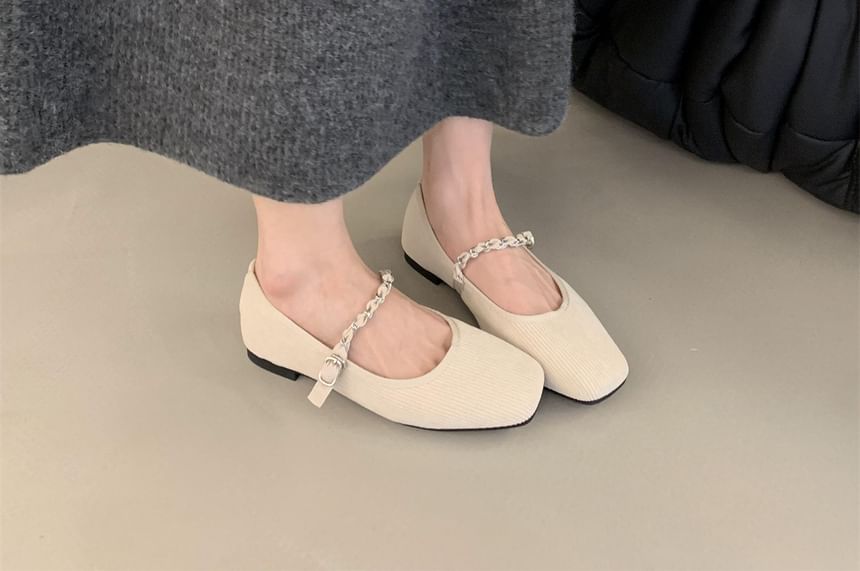 Chained Toe Shoes Mary Square Jane