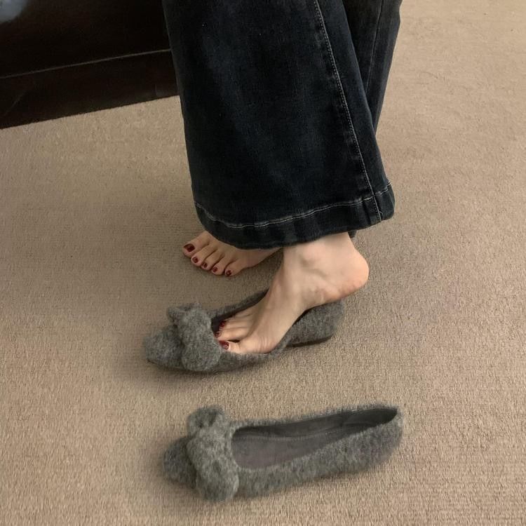 Wool Toe Square Bow Flats