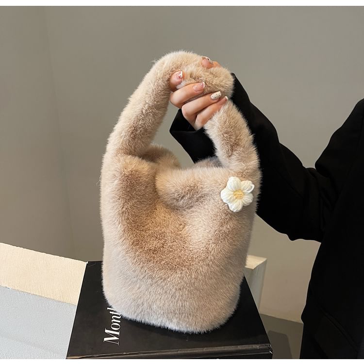 Bucket Accent Floral Bag Fluffy