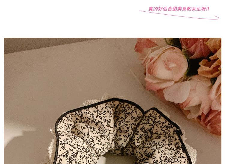 Print Scrunchie Lace Trim Floral