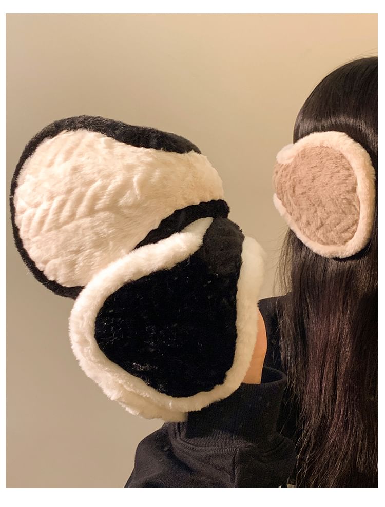 Fluffy Earmuffs Trim Contrast