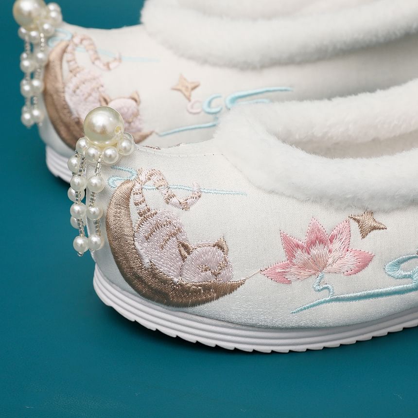 Fleece Flats Trim Embroidered