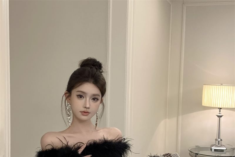 Off-Shoulder Fluffy Dress Sheath Long-Sleeve Sequin Trim Mini Plain