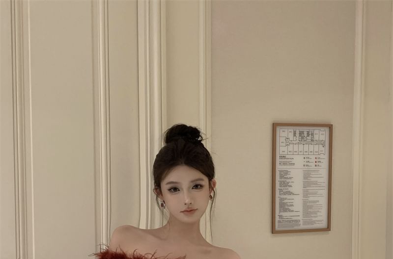 Off-Shoulder Fluffy Dress Sheath Long-Sleeve Sequin Trim Mini Plain