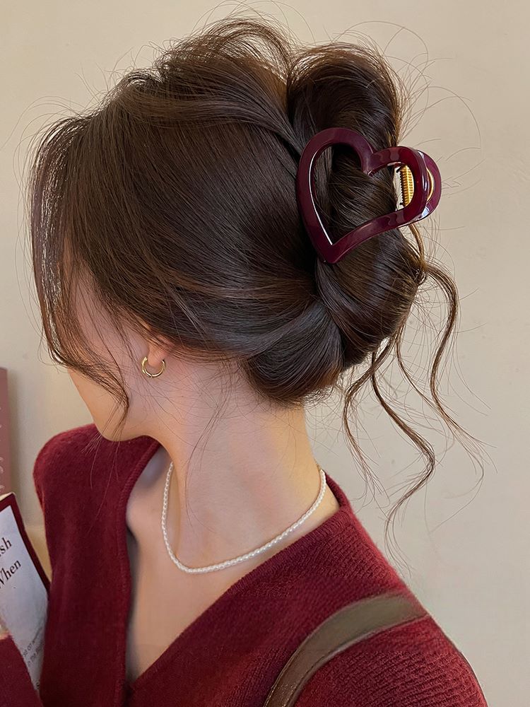 Heart Hair Plain Claw