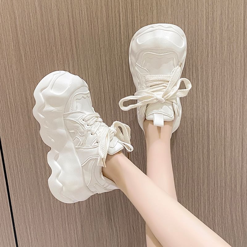 Platform Sneakers Lace-Up Lettering