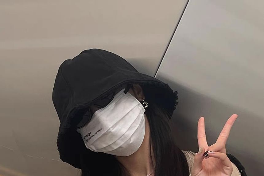 Hat Bucket Plain Frayed