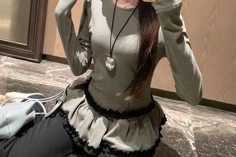 Plain Top Ruffle Long-Sleeve Crewneck