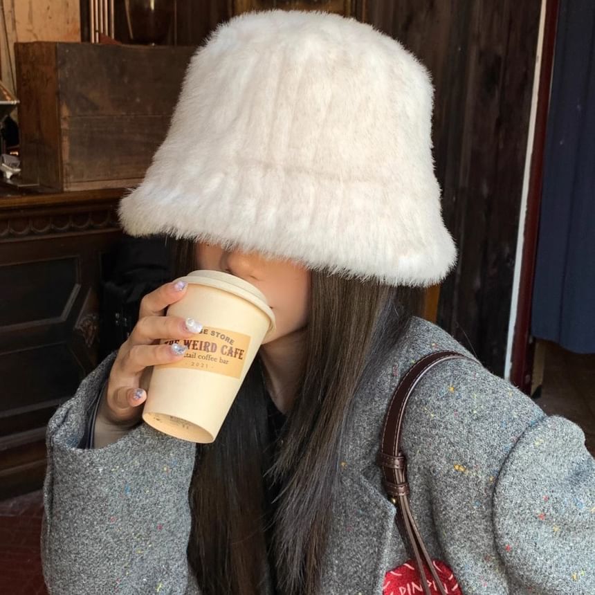Bucket Plain Hat Fluffy