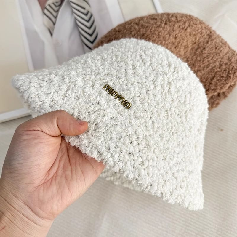 Letter Hat Bucket Stud