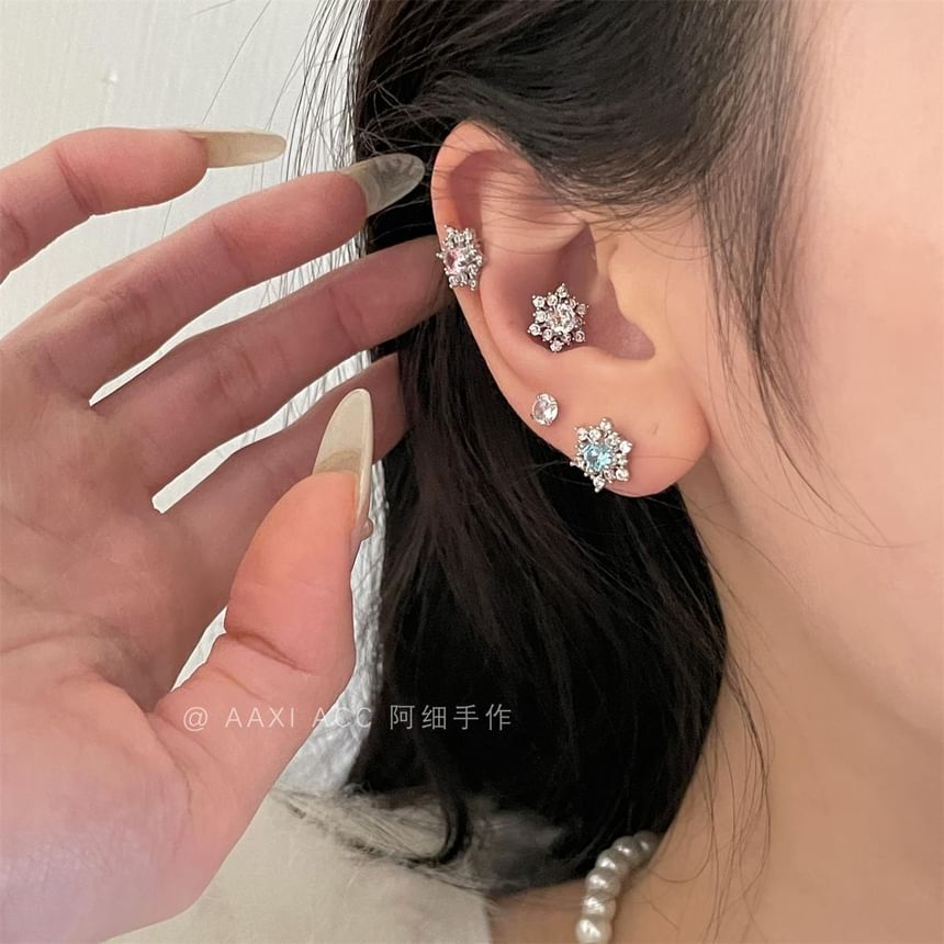 Rhinestone Snowflake Earring Stud