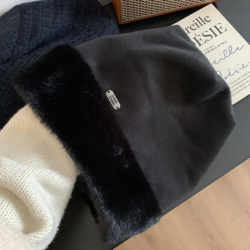 Fluffy Beanie Panel Plain