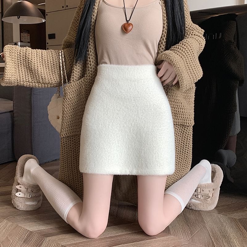 Pencil Plain Skirt High Rise Fluffy Mini
