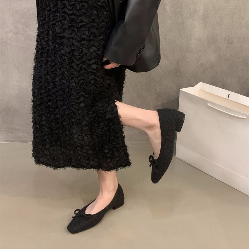 Bow Toe Flats Square