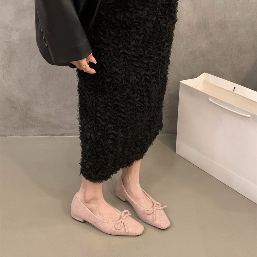 Bow Toe Flats Square