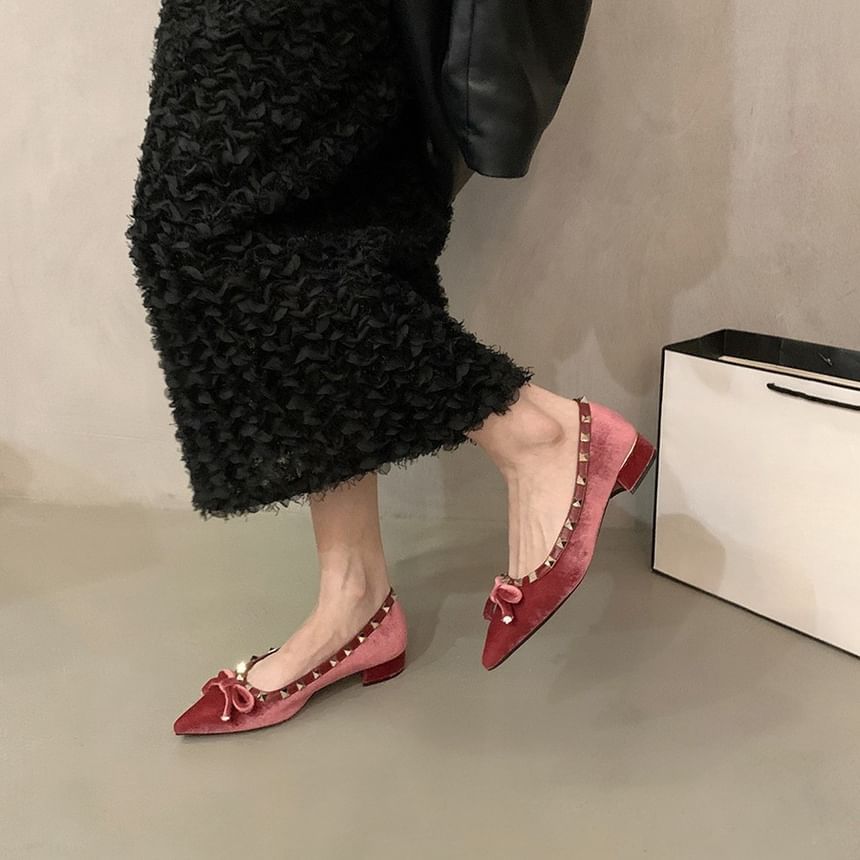 Velvet Pointed Studded Pumps Bow Toe
