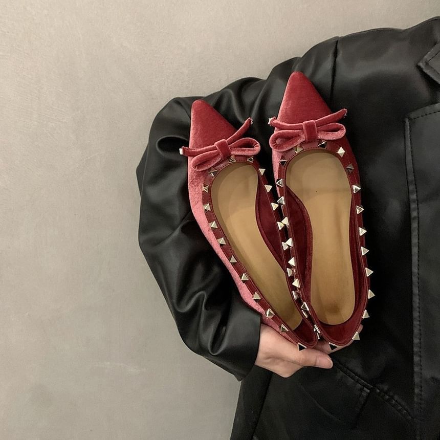 Velvet Pointed Studded Pumps Bow Toe