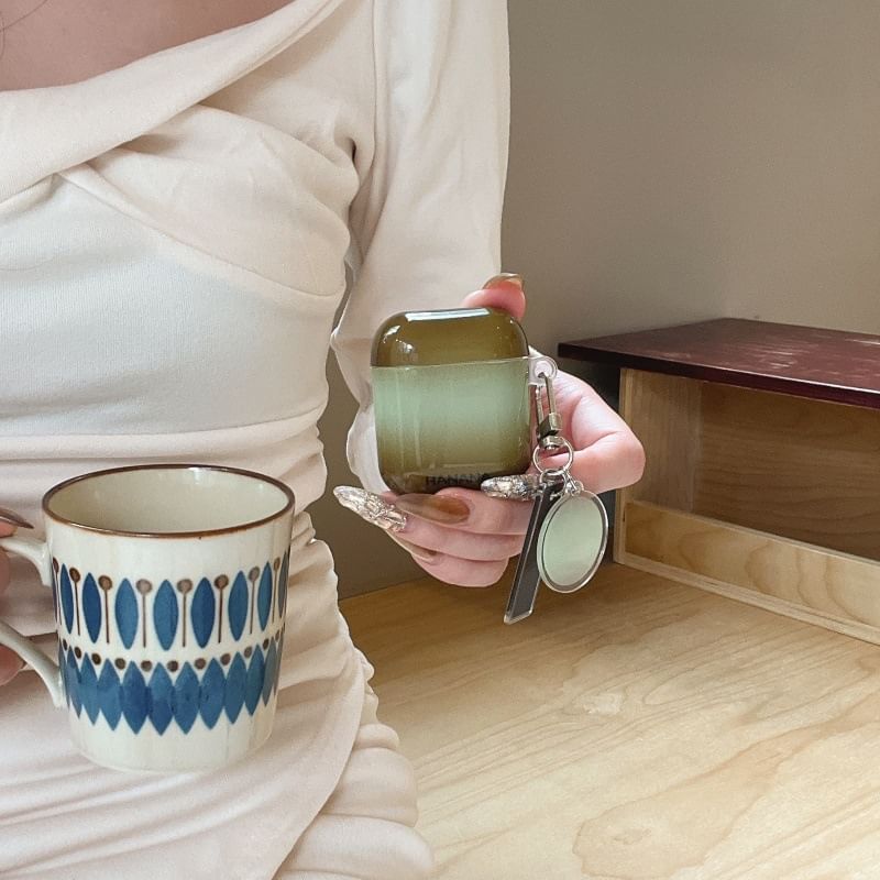 Skin Case Pro Charm with AirPods Earphone / Gradient