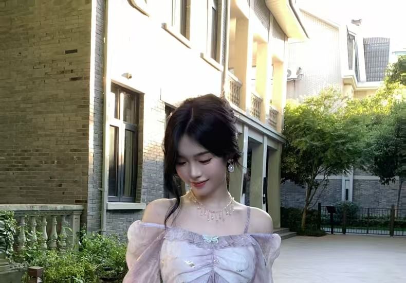 Dye Cold Tie Ruffle Maxi Dress Butterfly A-Line Accent Long-Sleeve Shoulder Trim