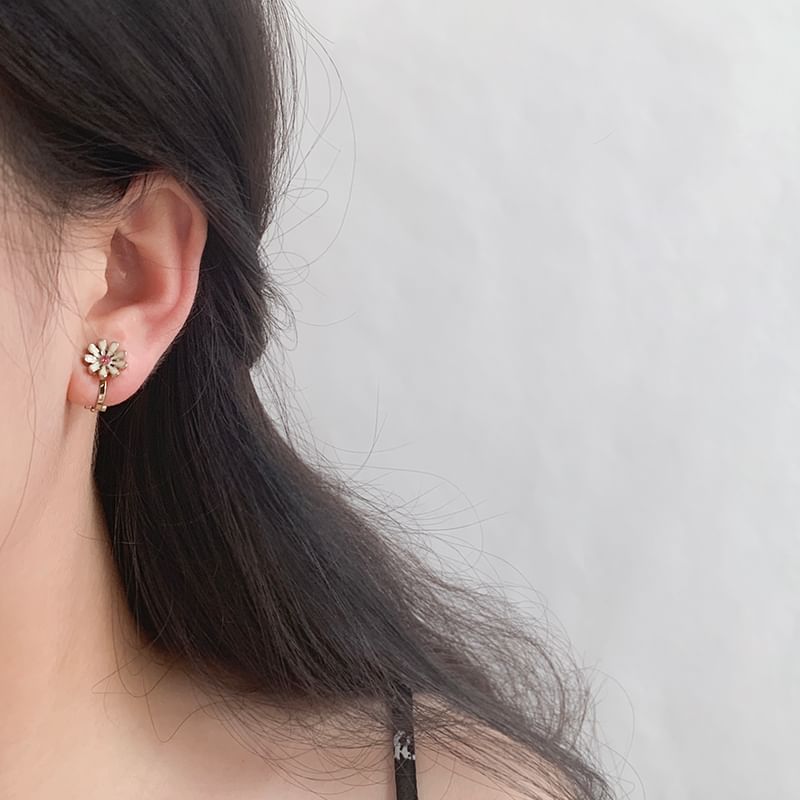On Teapot Flower Earring Stud / Clip Enamel Asymmetrical