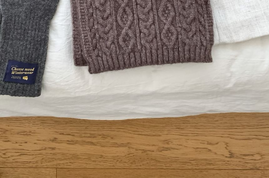 Cable-Knit Scarf Plain