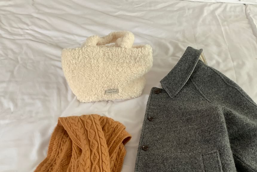 Cable-Knit Scarf Plain