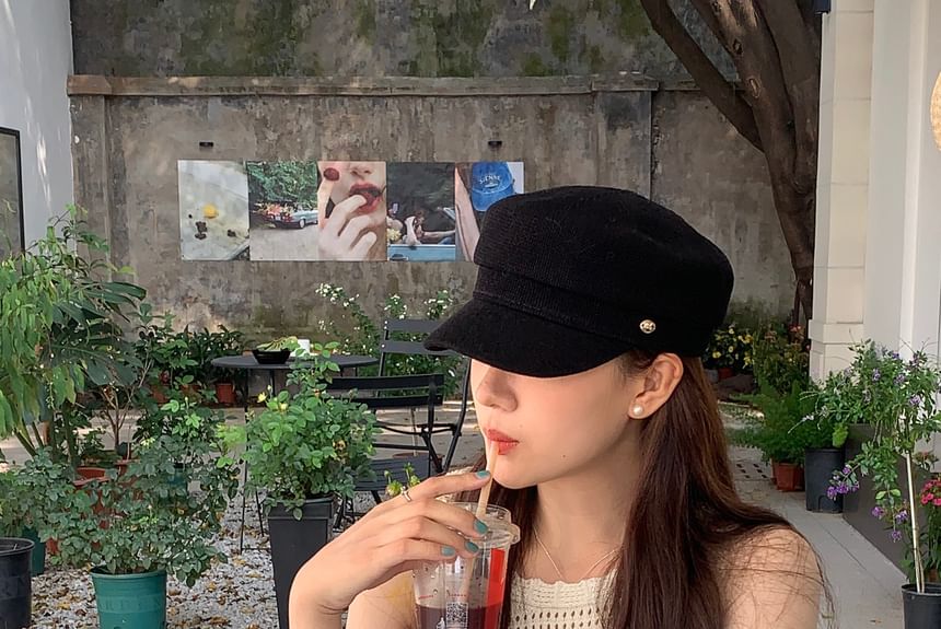 Buttoned Cap Newsboy