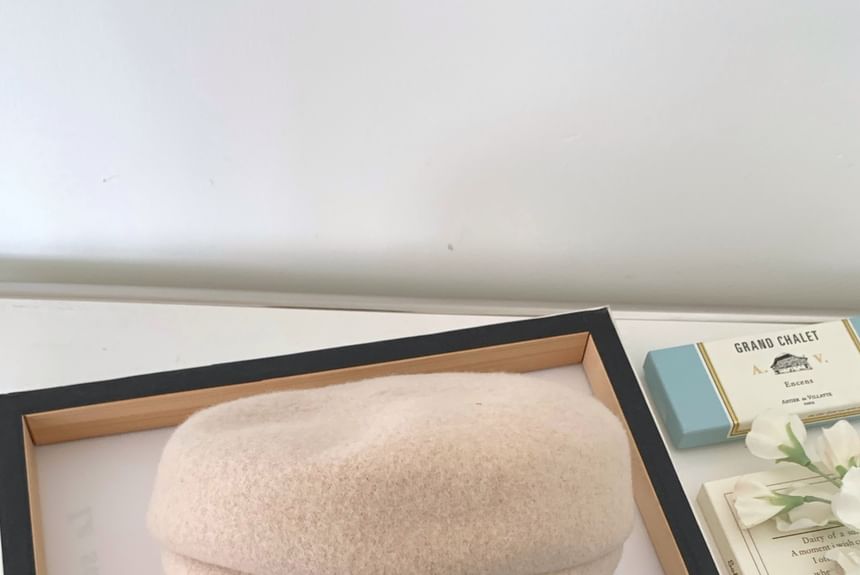 Buttoned Newsboy Cap