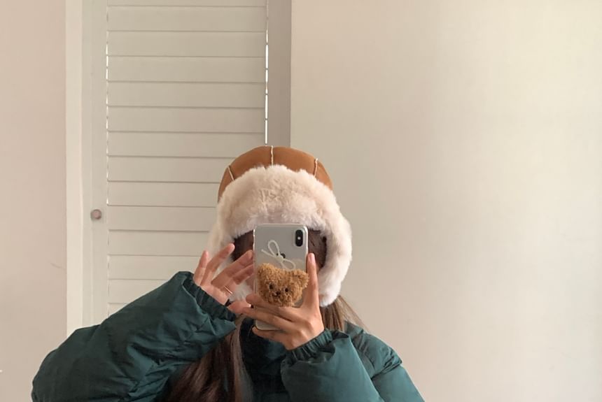 Applique Fluffy Trim Plain Hat Trapper