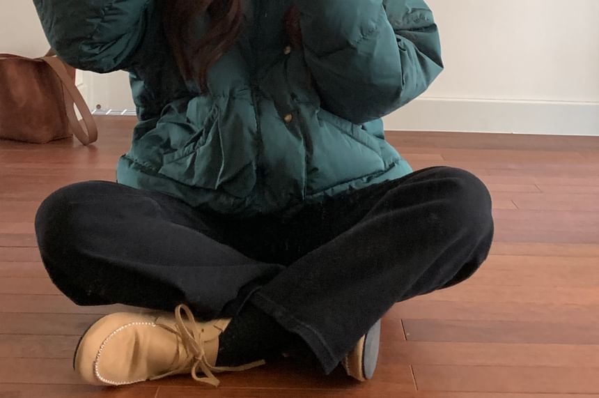 Applique Fluffy Trim Plain Hat Trapper