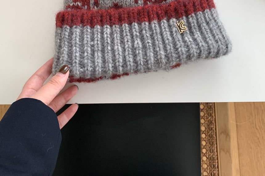 Patterned Beanie Pom