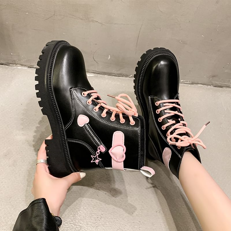 Boots Buckled Up Short Platform Lace Panel