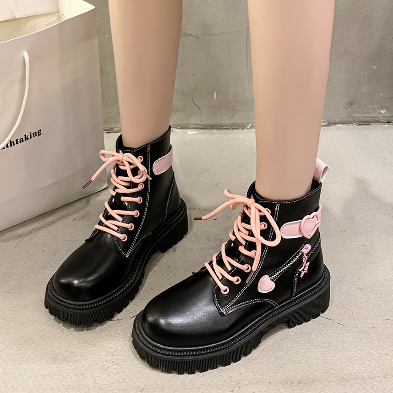 Boots Buckled Up Short Platform Lace Panel