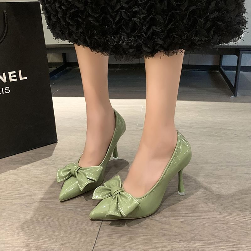 Pointy Heel Pumps Bow High