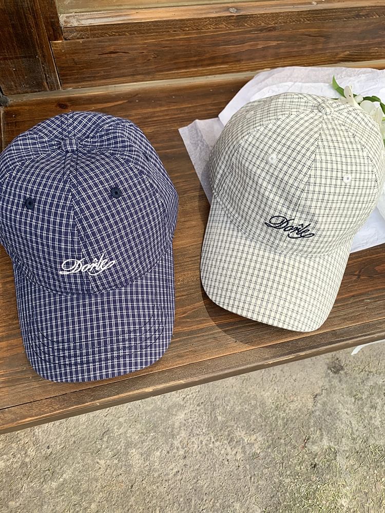 Lettering Embroidered Baseball Plaid Cap