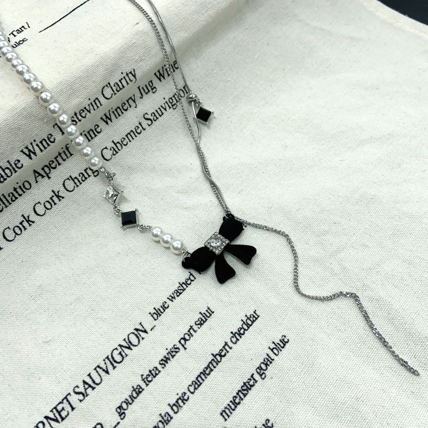 Necklace Pearl Lariat Rhinestone Bow Faux
