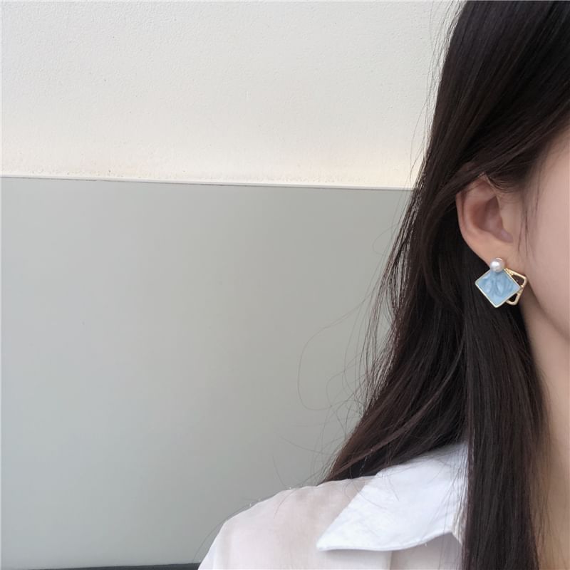 Earring Geometric Pearl / Stud On Clip Faux