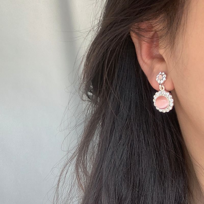 Cabochon / On Clip Earring Drop Rhinestone