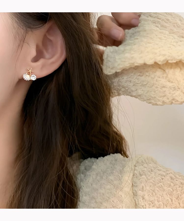 Stud Asymmetrical Earring Pearl Faux / On Clip Shell Rhinestone