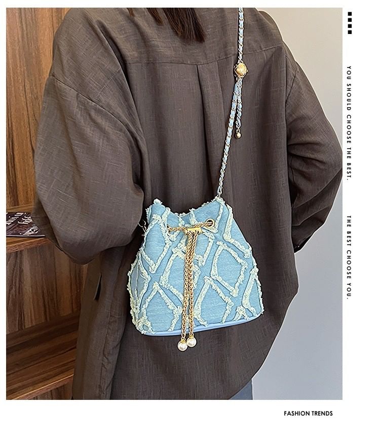Strap Bucket Bag Chain Drawstring Frayed