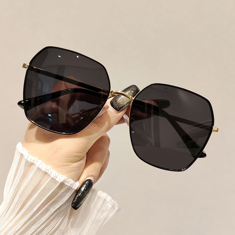 Sunglasses Oversized Geometric
