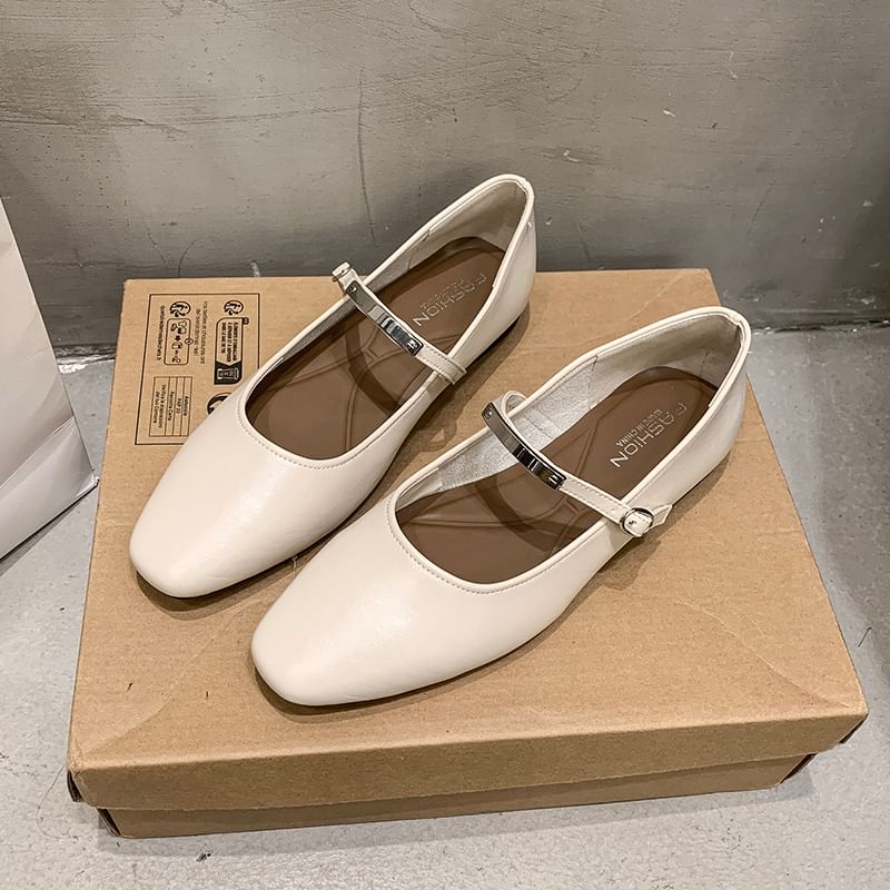 Jane Accent Metal Buckle Mary Shoes